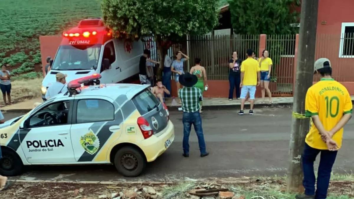 Homem mata esposa e posta selfie ao lado do corpo no norte do Paraná SOT