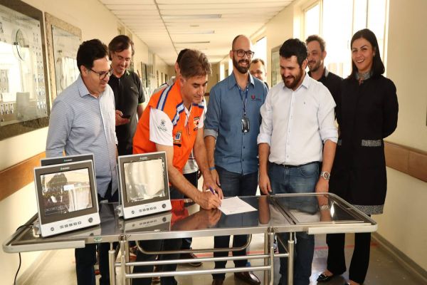 Covid-19: Contrato emergencial garante 30 leitos no Huop