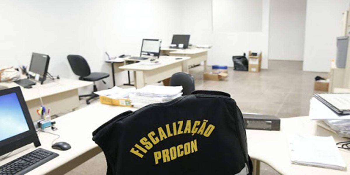 Procon de Cascavel realiza trabalho interno para atendimento à população