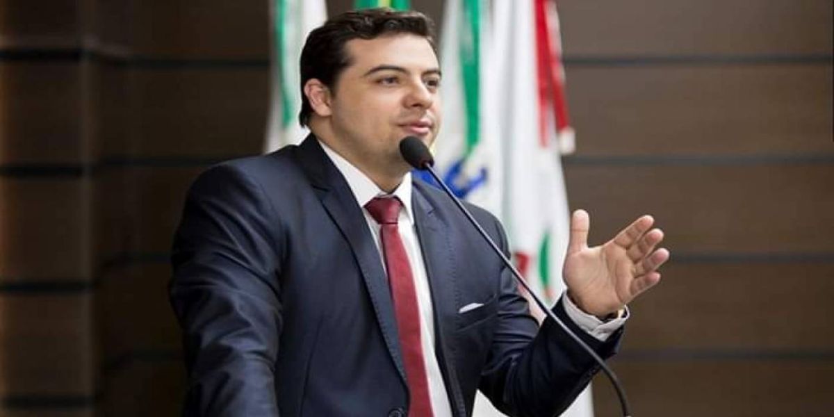 Misael faz moção de repúdio contra Copel por cobrança abusiva de empresas