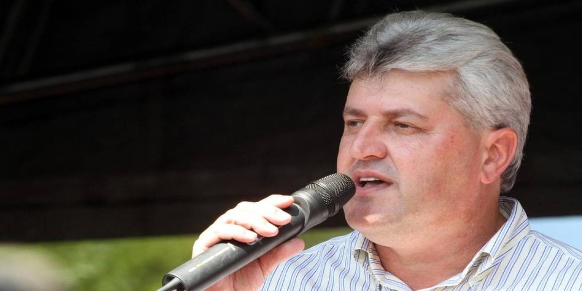 Eliezer Fontana assume disposição de apoiar a reeleição de Giovani Hnatuw