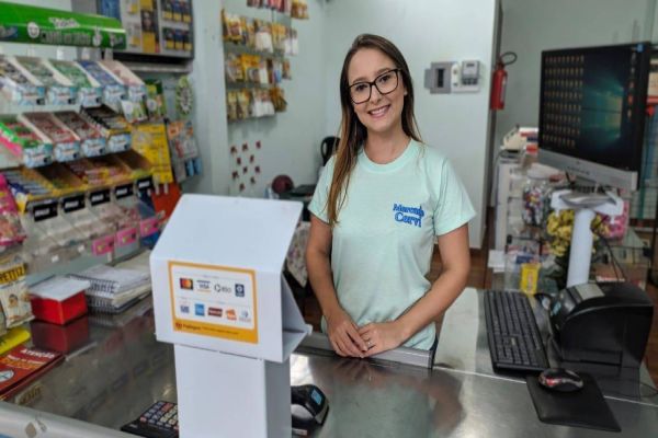 Pequenos mercados investem em novas estratégias em meio à crise