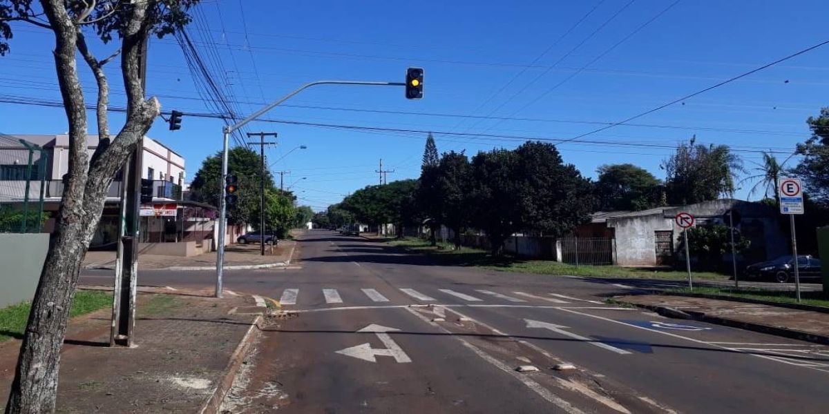 Semáforo no cruzamento da Recife com Antônio José Elias entra em operação nesta quinta-feira (9)