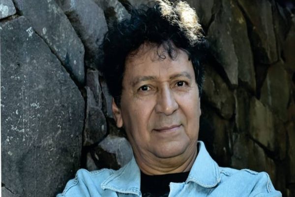 Câmara aprova homenagem para o artista Cleiton Costa