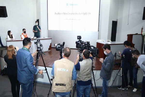 Projeção ideal é de 158 casos até o fim de abril, mas pior cenário seria de 879 confirmados