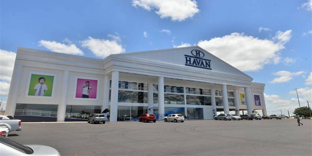 Havan suspende 11 mil contratos de trabalho por 60 dias