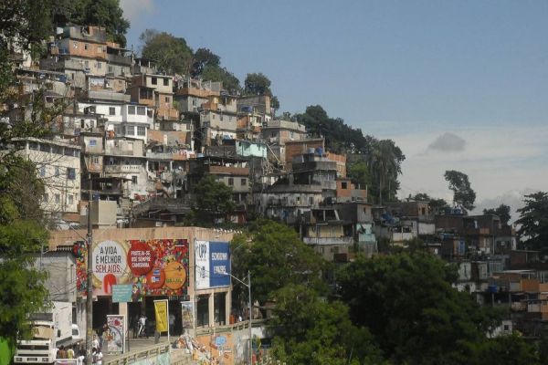 Com isolamento, 58% dos brasileiros deixaram de pagar alguma dívida