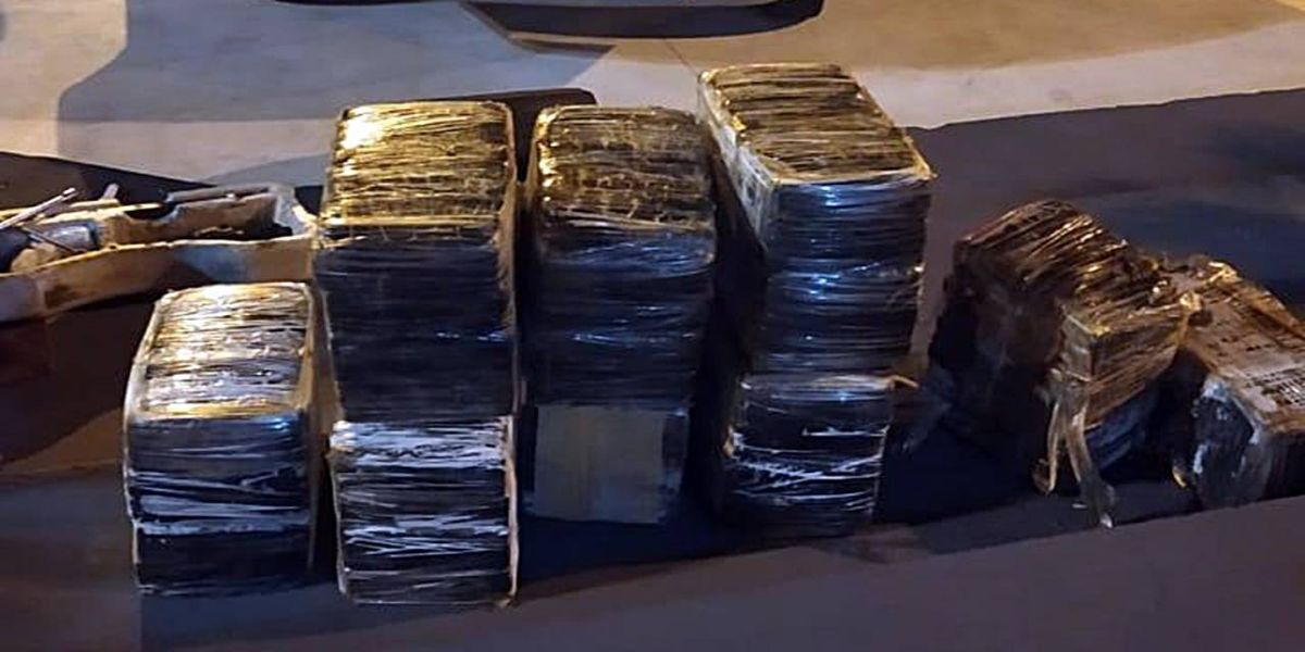 PRE Iporã apreende maconha, arma de fogo, munição e prende 02 pessoas