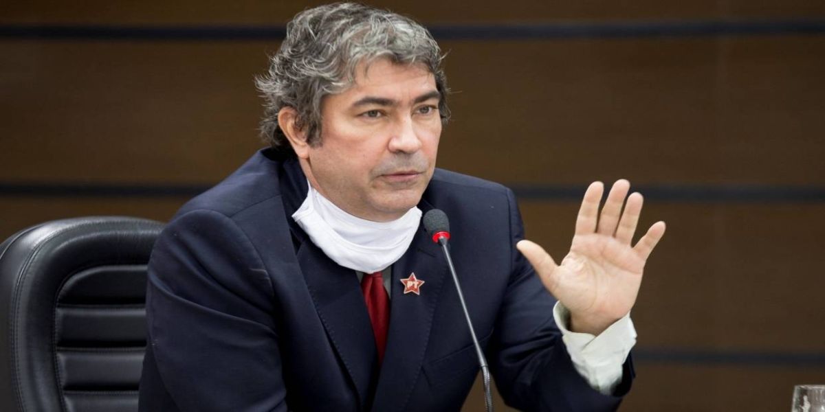 “Homeschooling” é adiado por 29 sessões. Porto defende arquivamento