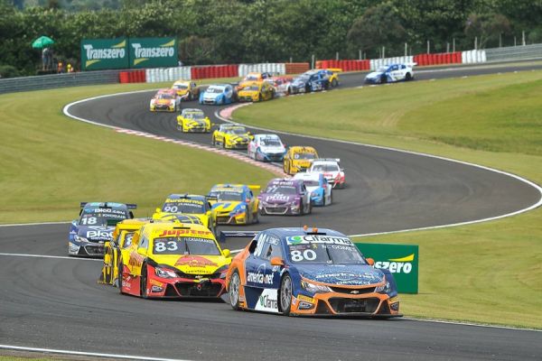 Stock Car e Stock Light adiam calendário