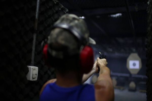 Governo aumenta limite de compra de munição para pessoas físicas