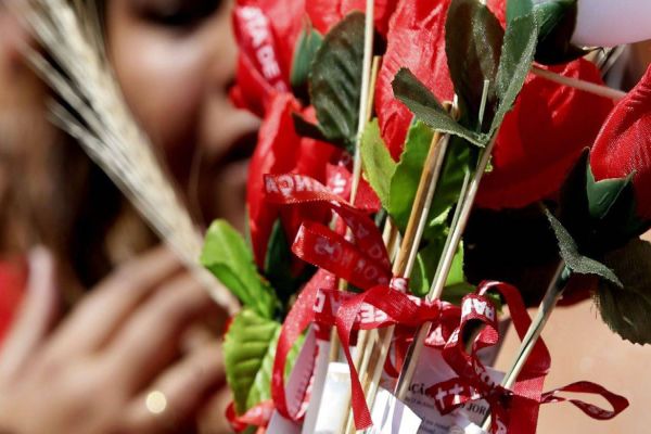 Dia de São Jorge é celebrado sem multidão e com missas virtuais no Rio