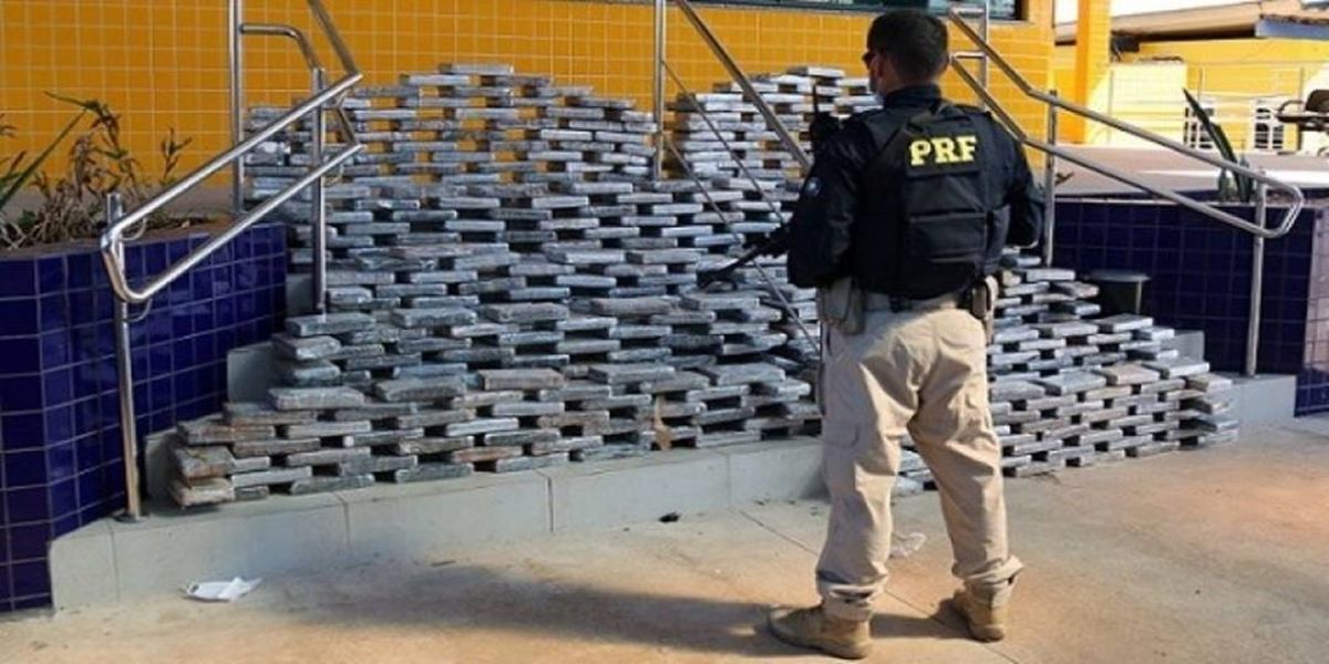 PRF apreende mais de meia tonelada de cocaína em Mato Grosso
