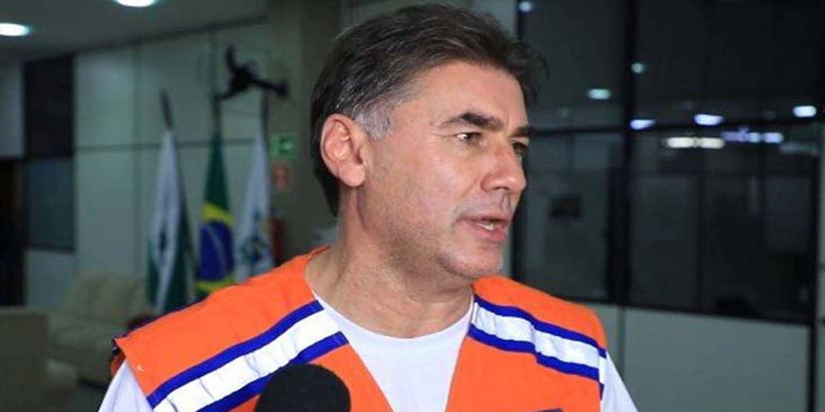 Leonaldo Paranhos ficará em isolamento no gabinete após teste de coronavírus