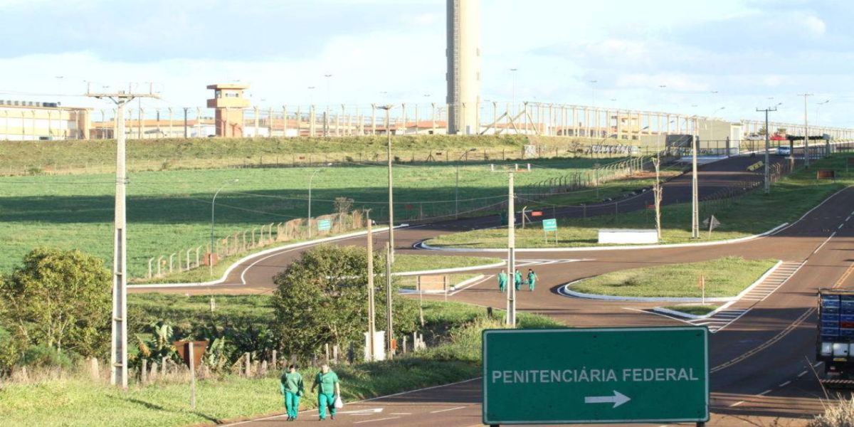 Depen prorroga suspenção de visitas nos presídios federais por mais 30 dias