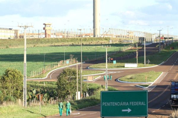 Depen prorroga suspenção de visitas nos presídios federais por mais 30 dias