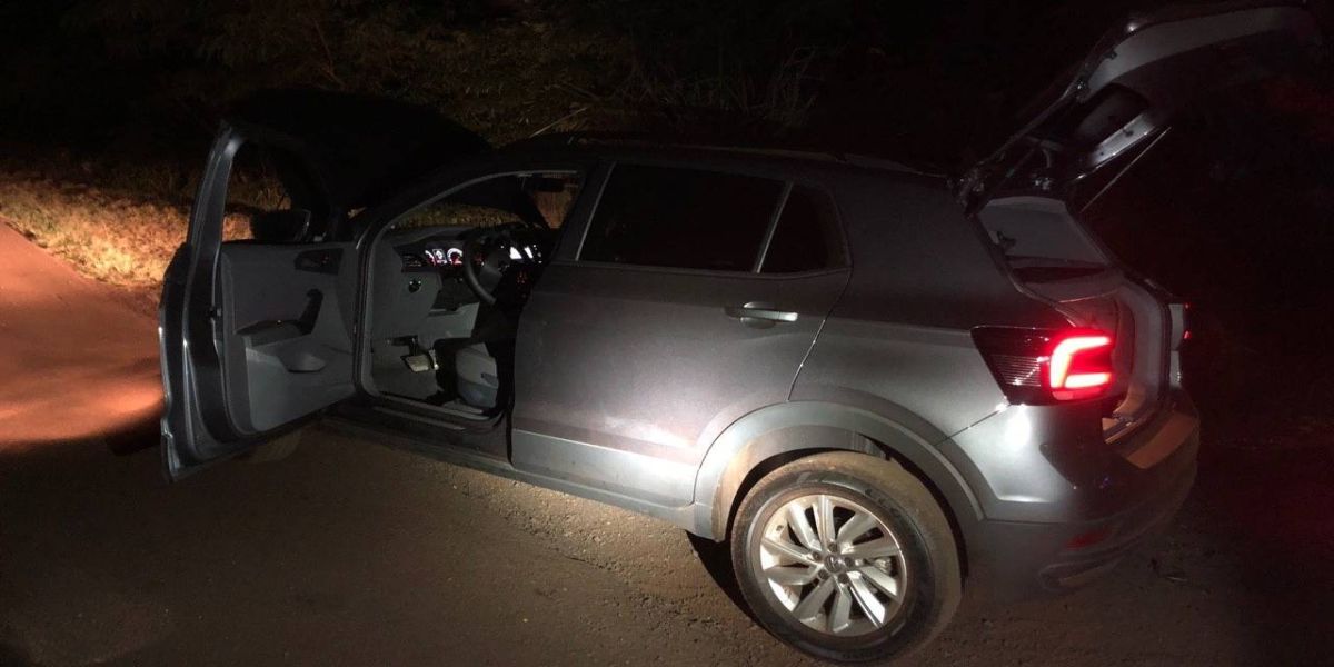 PRF Apreende veículo roubado para transporte de ilícitos