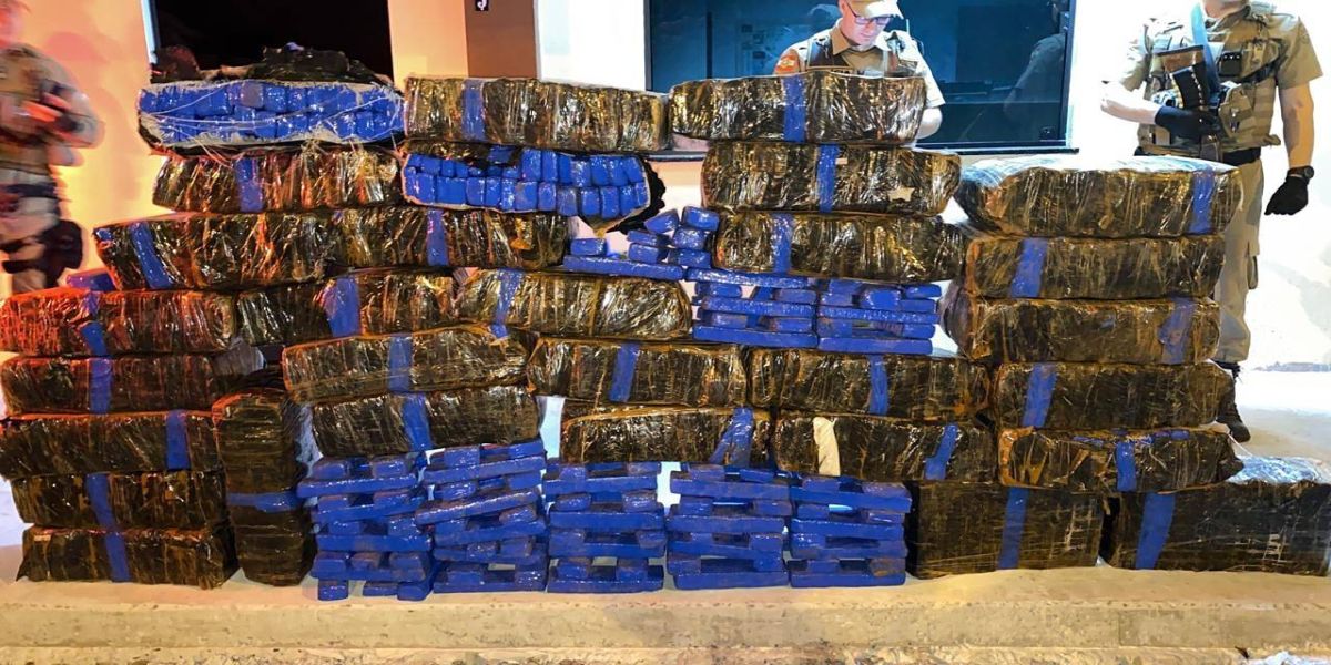 Polícia Militar de São Lourenço do Oeste apreende 400 quilos de maconha