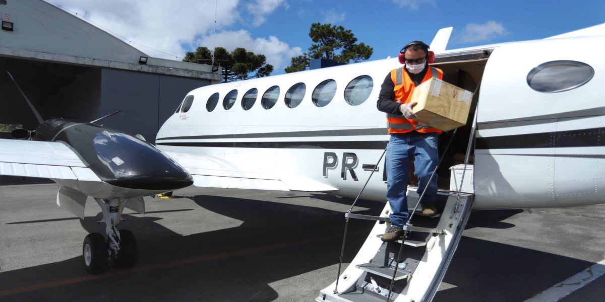 Aeronaves já transportaram 4.569 amostras para testes de coronavírus