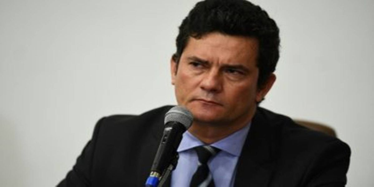 Sérgio Moro presta depoimento neste sábado à PF e PGR