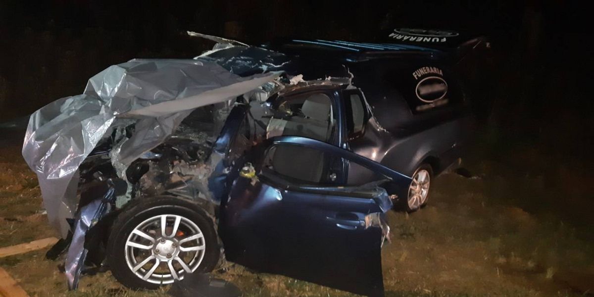 PRF atende acidente com duas mortes em Teixeira Soares