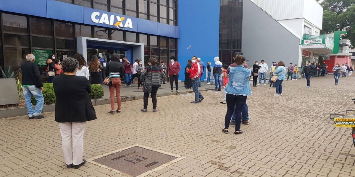 Saque-aniversário para nascido em março e abril começa hoje