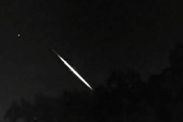 Chuva de meteoros do cometa Halley terá pico nesta terça-feira