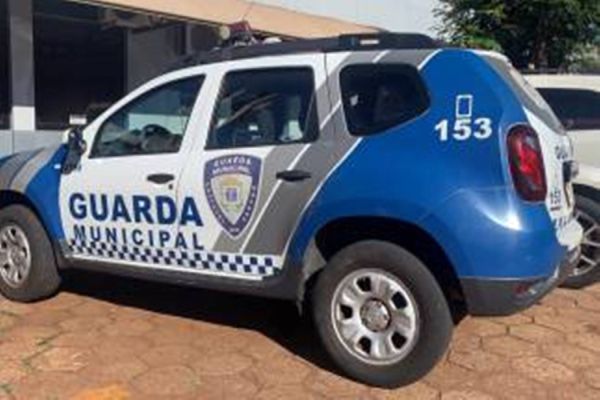 Guarda municipal é detido por peculato em Cascavel; secretário de segurança pública concede coletiva sobre o caso
