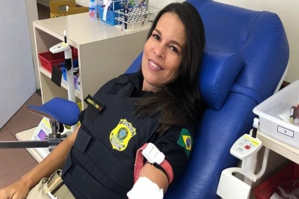 Mais de 100 agentes da PRF doam sangue durante campanha no Paraná