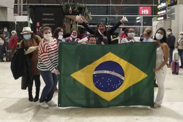 Mais de 19 mil brasileiros ja retornaram ao Brasil com a ajuda do Itamaraty