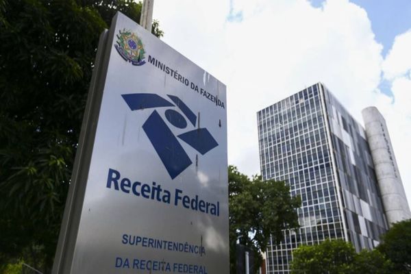 Receita Federal amplia rol de produtos para despacho de importação prioritária