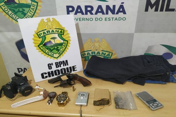 Quarteto suspeito de cometer assalto é detido pelo Choque no Universitário