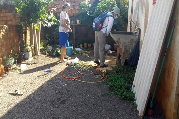 Mais de 3,6 mil casos de dengue, Cascavel solicita fumacê ao Estado e pede mobilização da população