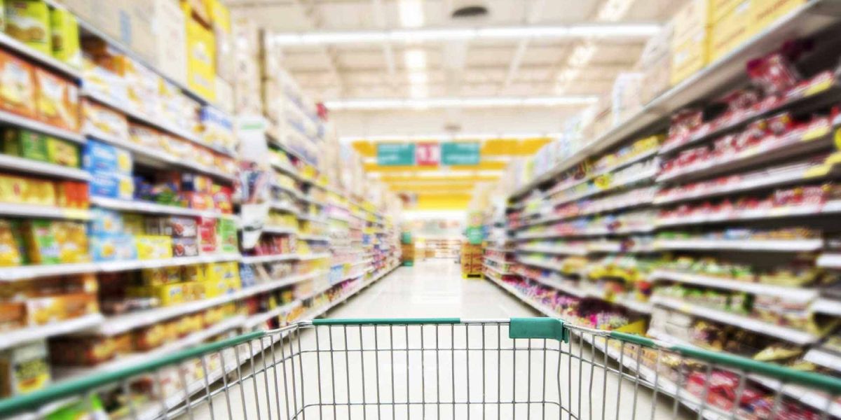 Supermercados aproveitam a pandemia para aumentar preços