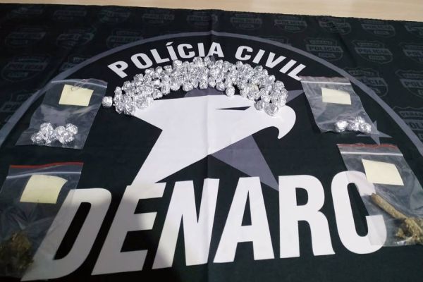 Denarc Cascavel apreende Traficante de Crack que atuava com Disk-Entrega