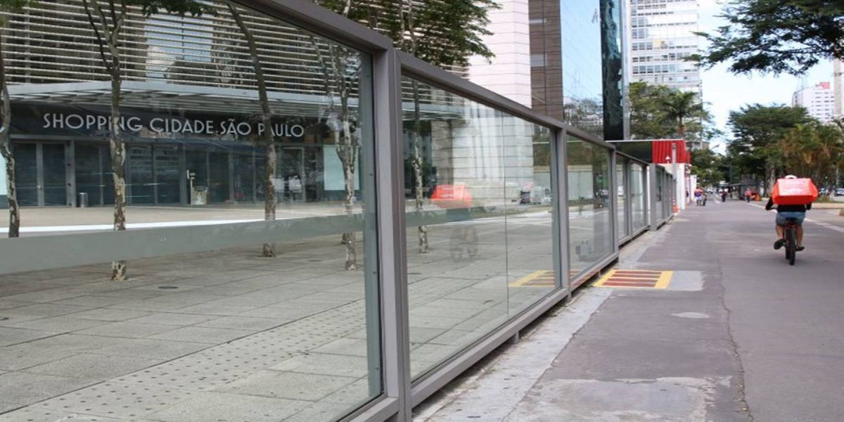 Projetos preveem compensações a entregadores e motoristas de aplicativos por exposição a coronavírus