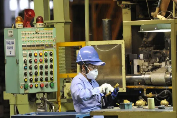 Foto relacionada a notícia: Confiança do empresário industrial fica no menor patamar registrado