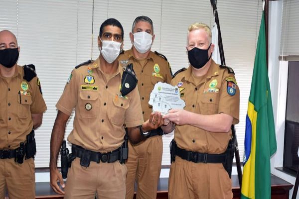 Comandante-Geral da PM preside troca de comando do 5º CRPM em Cascavel (PR)