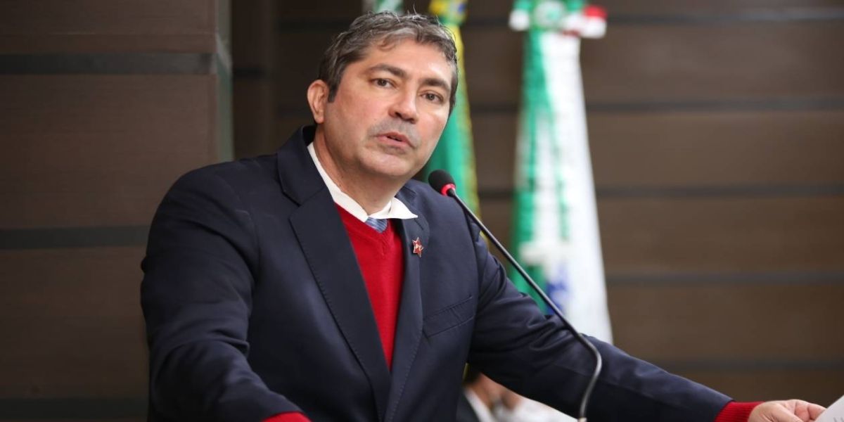 Requerimento de Porto cobra Paranhos sobre a lista dos maiores devedores do município