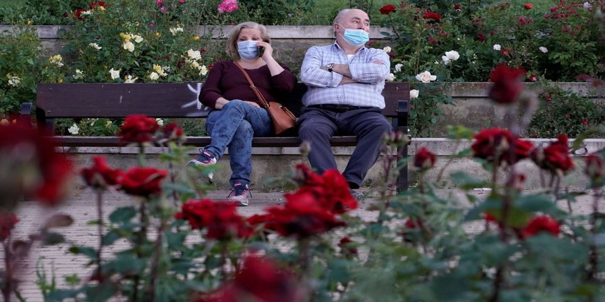 Covid-19: calor na Europa e primavera nos EUA testam novas regras