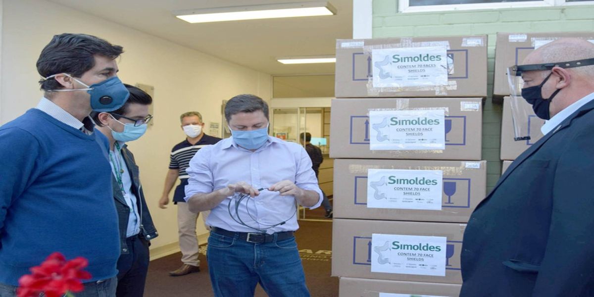 Secretaria da Saúde recebe três mil máscaras-escudo