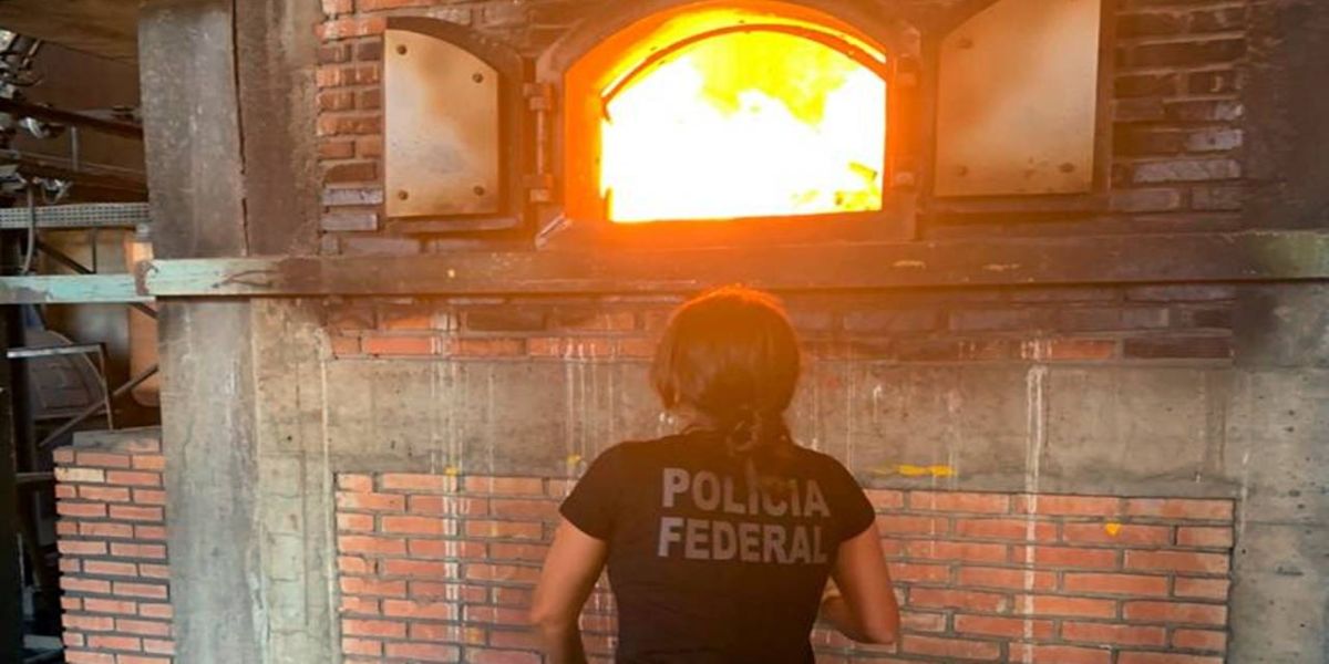 Polícia Federal incinera 3,5 toneladas de drogas em Cascavel
