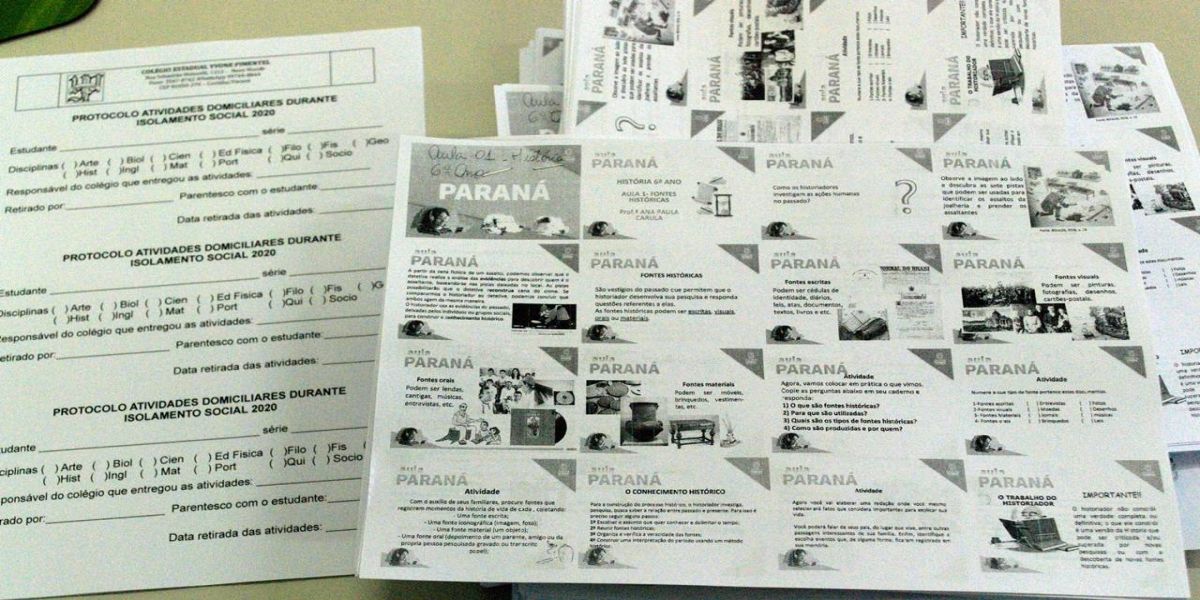 Educação entrega impressos a estudantes sem acesso à TV