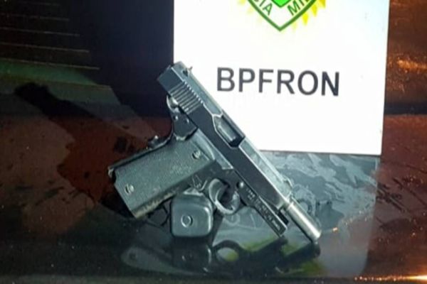 BPFRON apreende arma de fogo durante Operação Hórus em Foz do Iguaçu