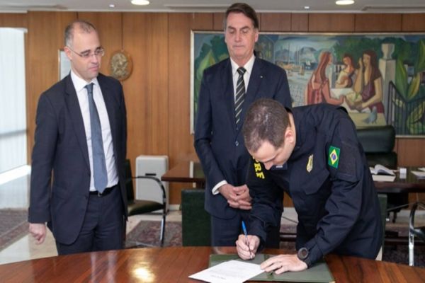 Eduardo Aggio toma posse como novo Diretor-Geral da PRF