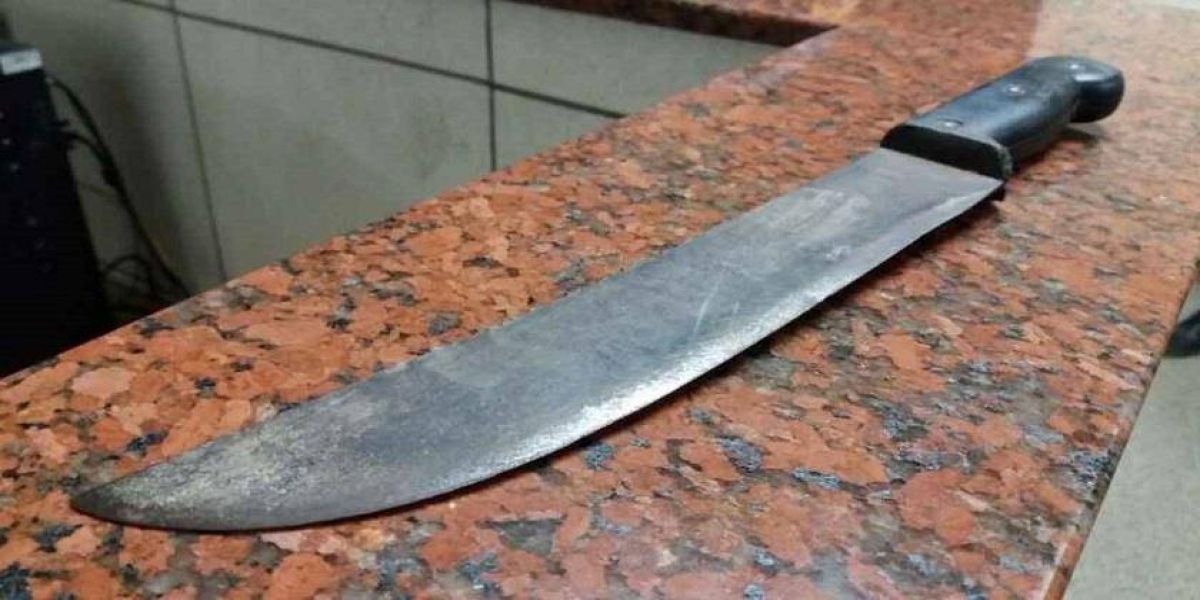 Jovem de 17 anos é violentamente agredida a golpes de facão em Capitão Leônidas Marques