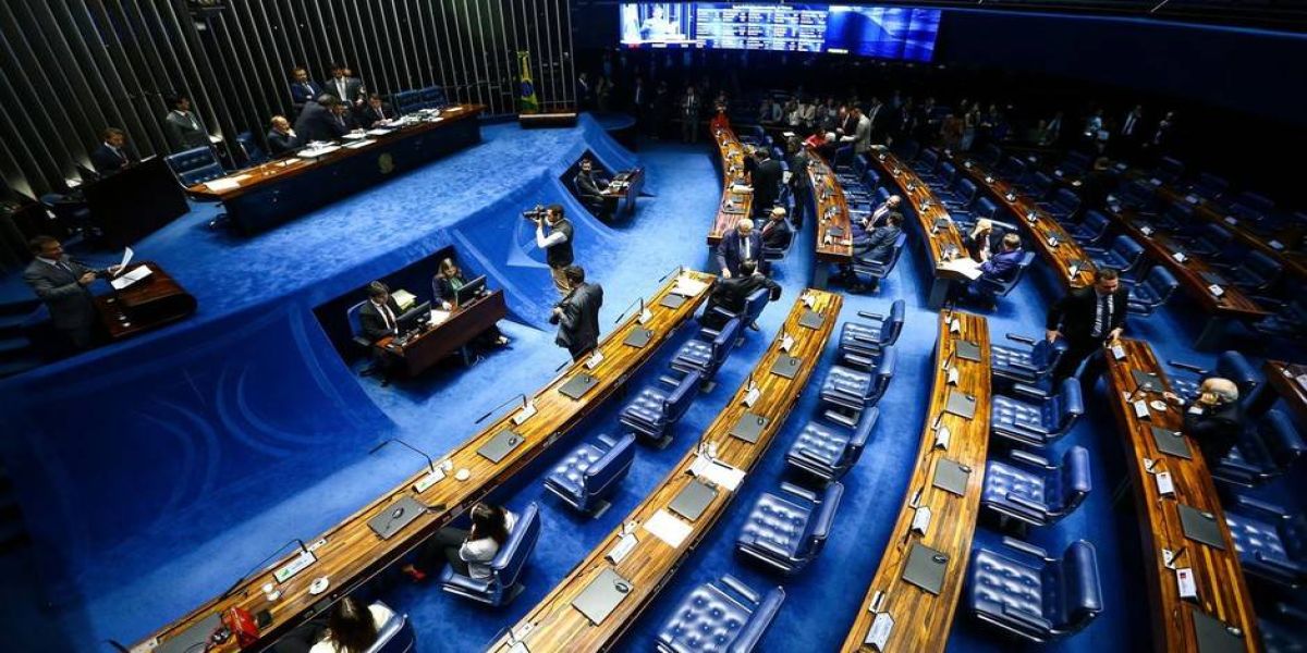 Pandemia de COVID-19: Projeto de Lei que prevê proibir despejos aguarda sanção presidencial