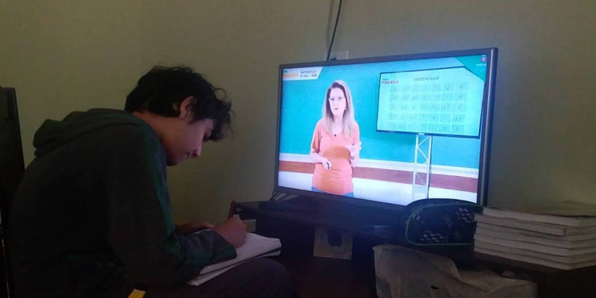 Aula Paraná pela TV alcança mais cidades do Estado