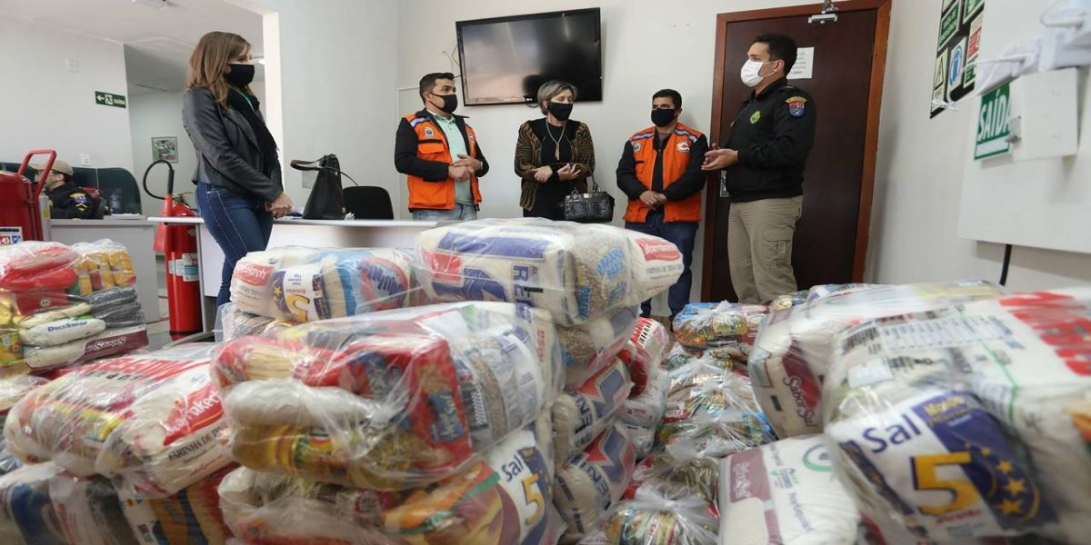 Campanha arrecada mais de 160 cestas básicas a famílias vulneráveis de Cascavel