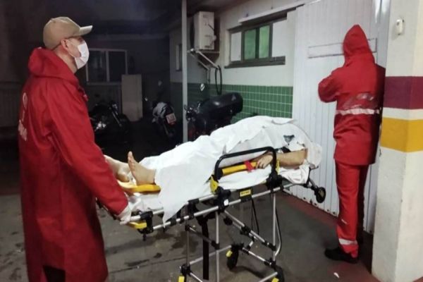 Imagem referente a notícia: Três confrontos com a PM termina com 1 policial ferido e 2 mortos em Foz do Iguaçu